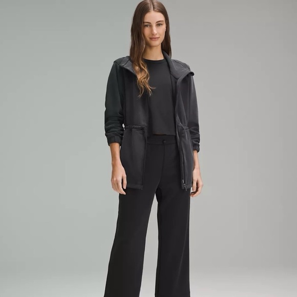 lululemon athletica Jackets & Blazers - Lululemon Cinch-Waist Softstreme Jacket (Graphite Grey, 8)